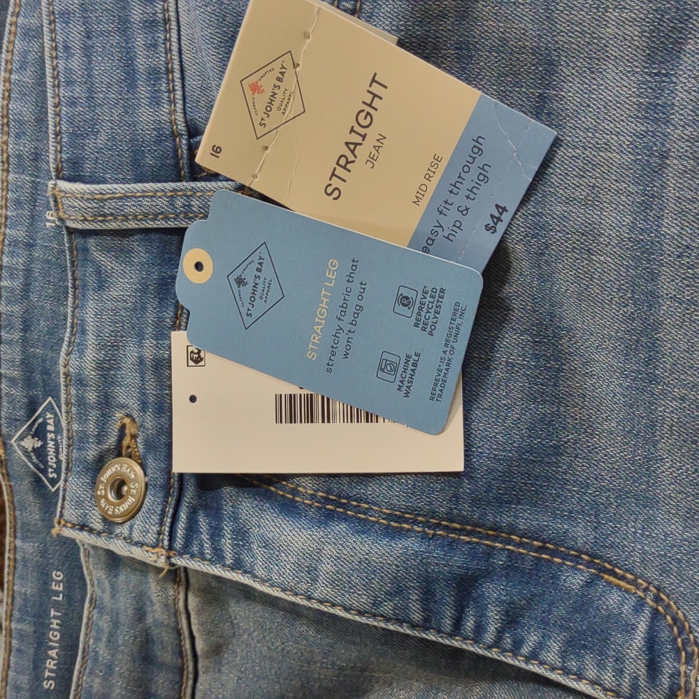 St. John's Bay straight leg blue jeans 16 women's Plus stretchy Mid Rise NEW!